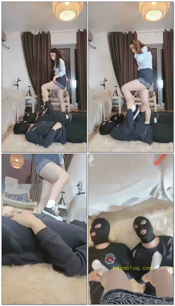 【飞扬女王】踩踏专场（帆布鞋白棉袜肉丝）