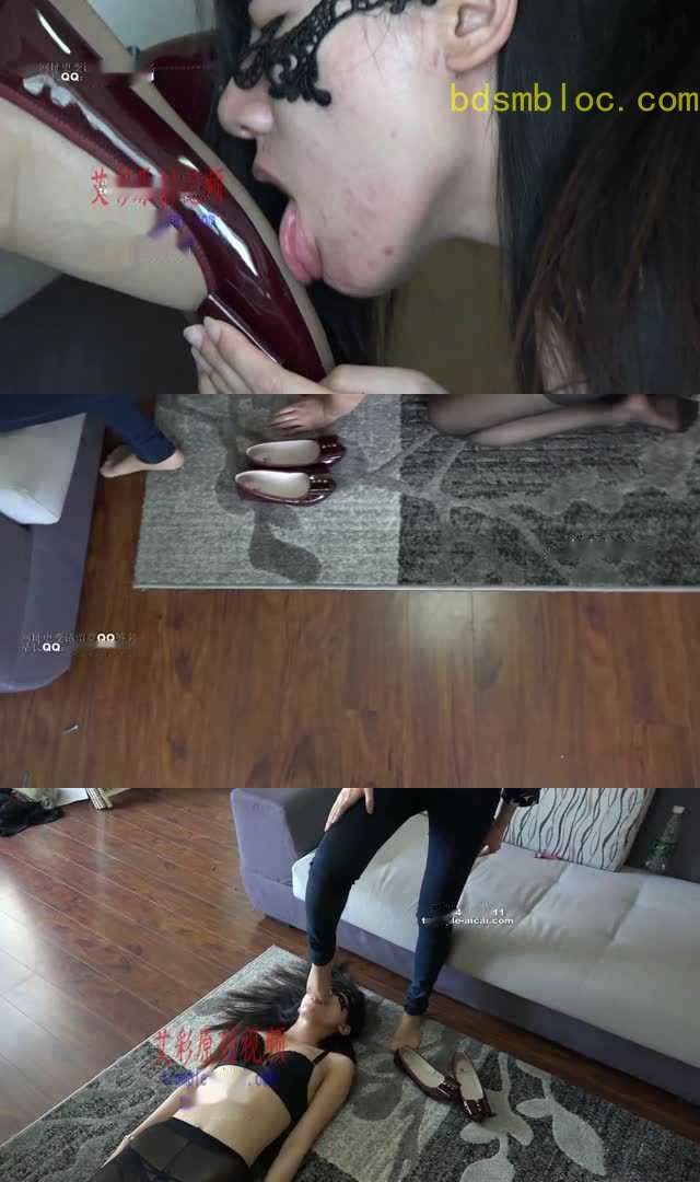 【小妮女主】原味平底鞋肉丝插嘴深喉调教。