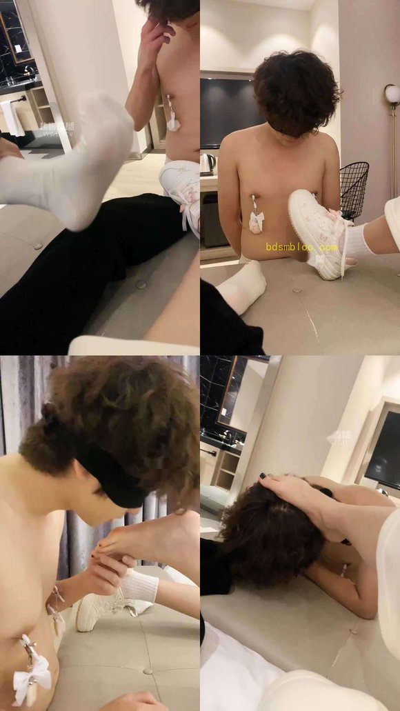 【上海双s简梨】开发同校学弟m恋足羞辱玩乳耳