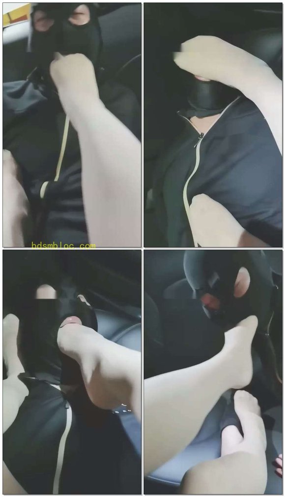 【巴莉女王】车内深喉玩废贱狗