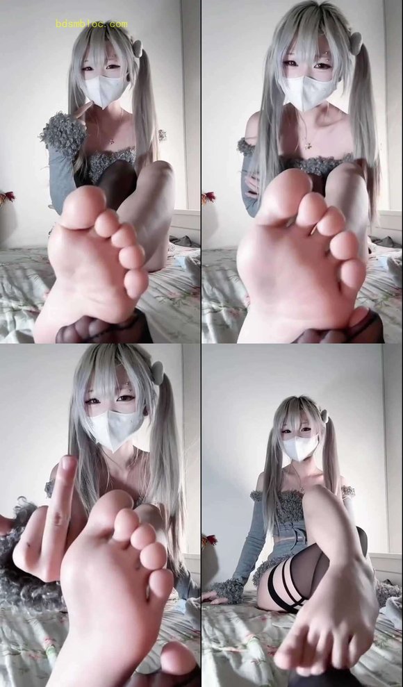 【芃芃大人】黑丝裸足羞辱绿帽王八