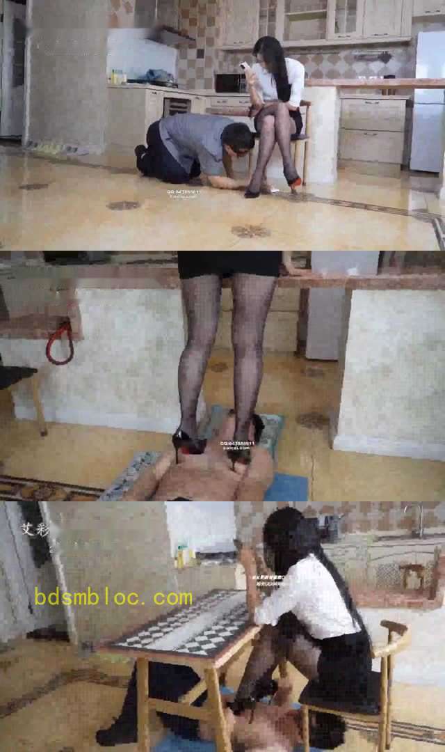 【采诗】猥琐家政揩油惨被高跟暴力踩乳
