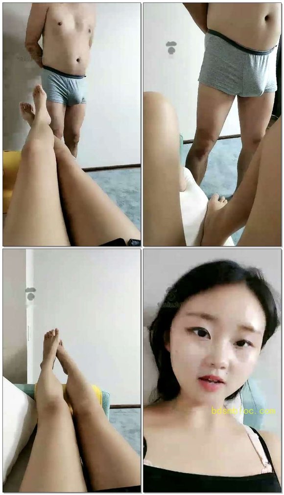【千禧年的小魔女】舔脚狗踹蛋出血了
