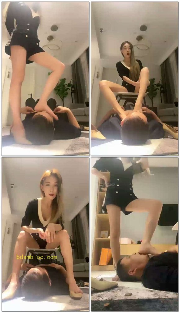 【伊茜】鞋耳光+脚耳光+裸足深喉