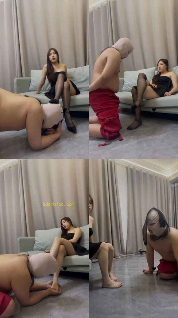 【江江】黑丝踩踏/重度掐乳/坐脸窒息/强制闻袜