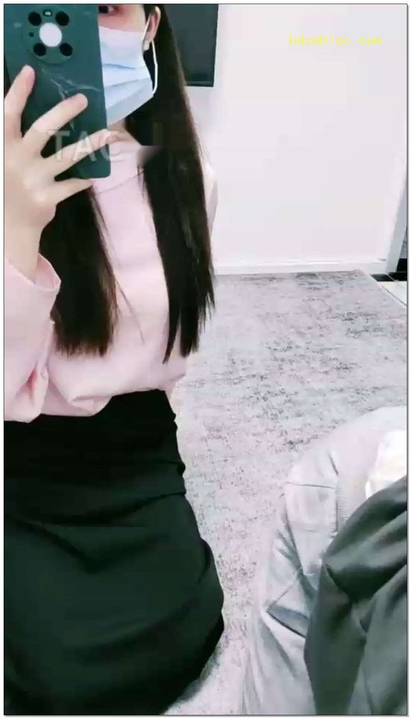 【清见S】调教两只女木舔脚