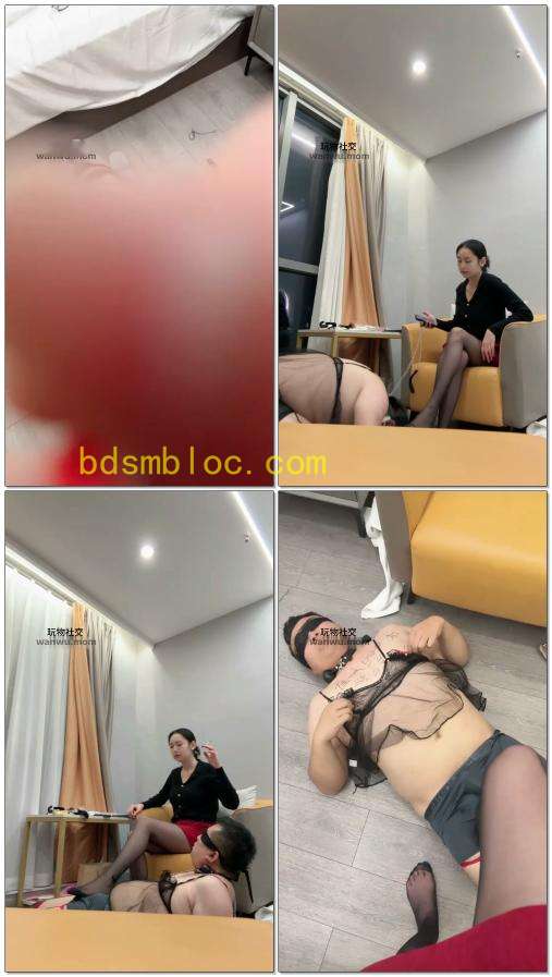 【佳禾】友情调九月榜一高跟踩舔脚