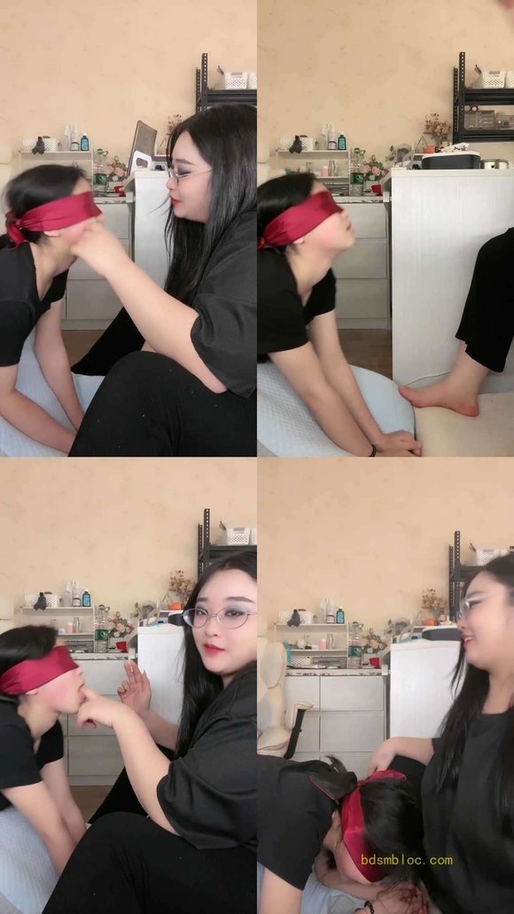 【漂亮的小羊s】放假啦玩母狗耳光踩脸窒息