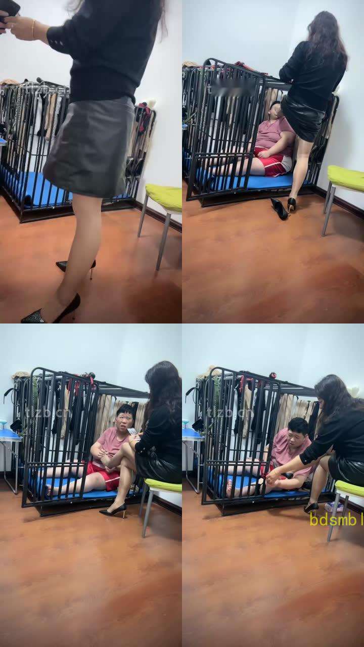 【冰色】囚禁狗笼恋足舔