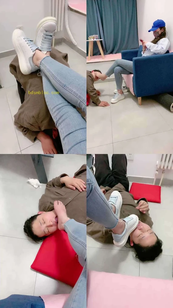 【晚晚公主】逛街后运动鞋+船袜气味羞辱