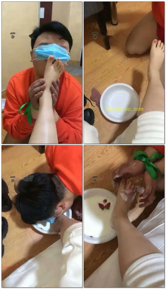 【莉娜S】棉袜气味调狗，裸足脚喂食