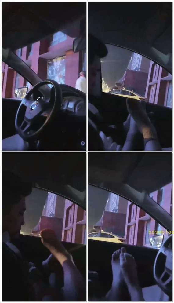 【苏苏大大大人】马路边恋足