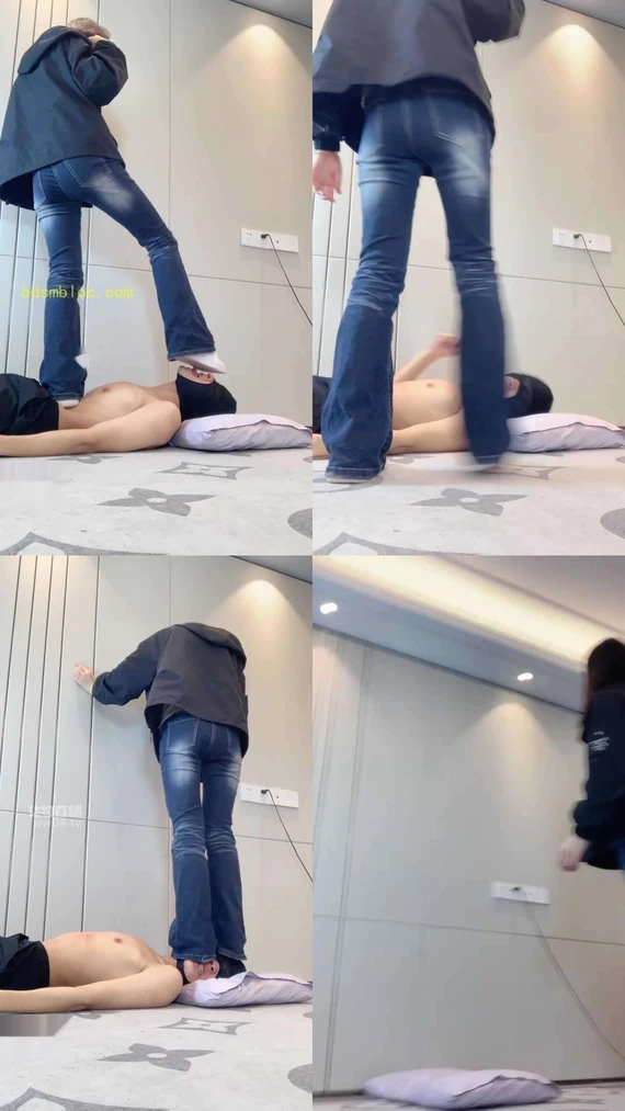 【女生也能很暴力】清纯女大暴力重度虐狗
