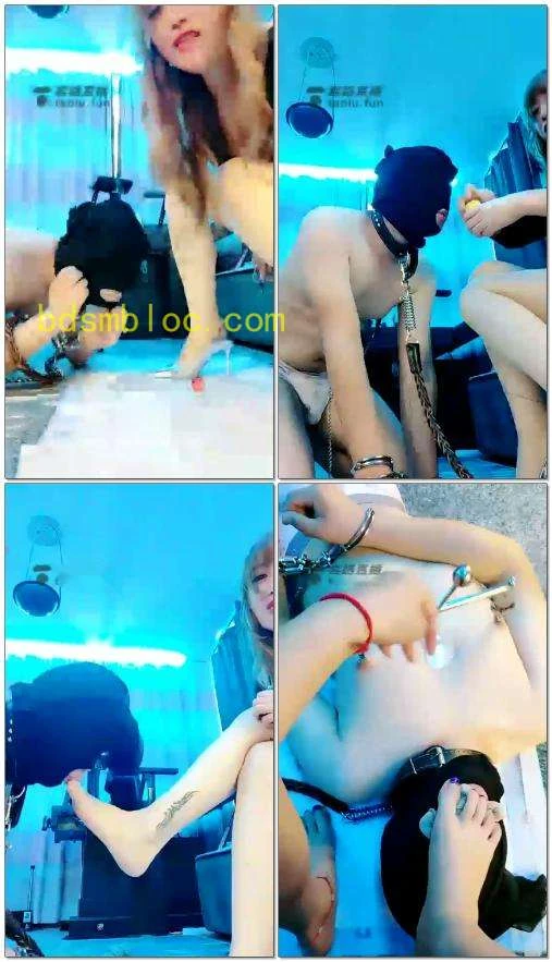 【东营天香百合】舔鞋底虐乳舔脚，丝袜塞嘴脚踩窒息