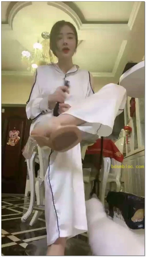 【C皇】第一视角红绿灯睡衣+黑丝