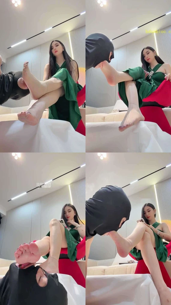 【深圳风吟殿下s】TJ肉丝裸足舌盛宴