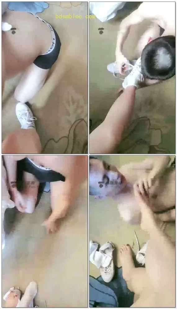 【强抚S】骑马钻胯舔脚恋足棉袜，想舔脚磕头求
