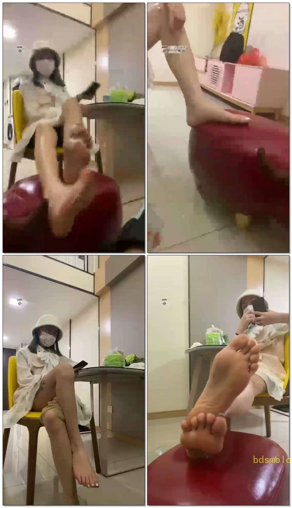 【小七S】舔脚，深喉，提档