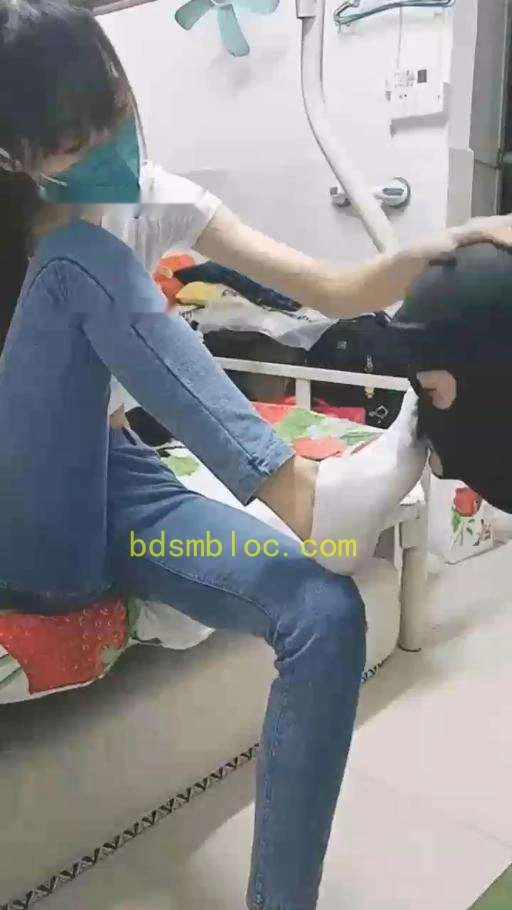 【美娜格格】剧情调教修理工难过美人关