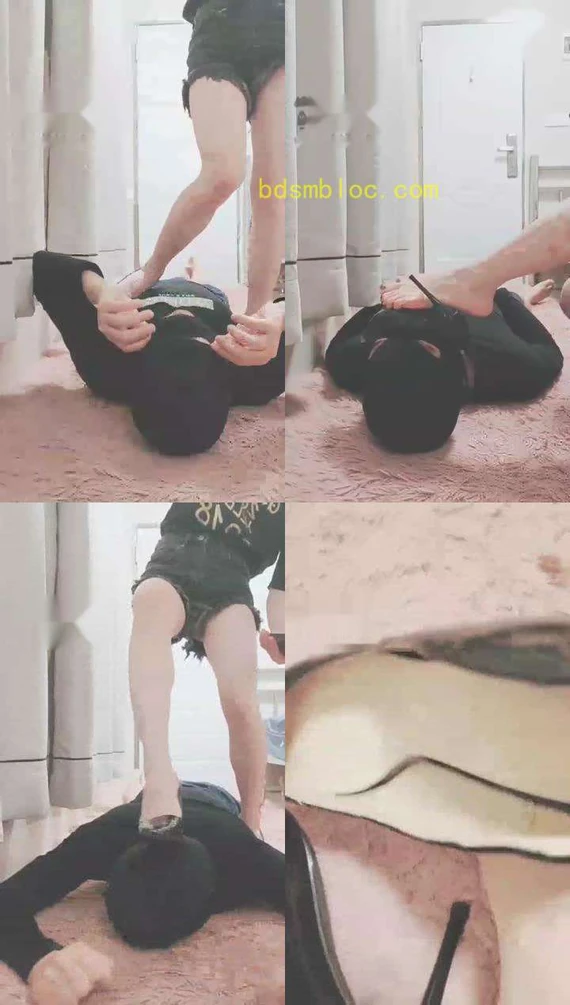 【灵竹】强迫贱狗吃主人的高跟鞋，强迫贱狗闻原味鞋子